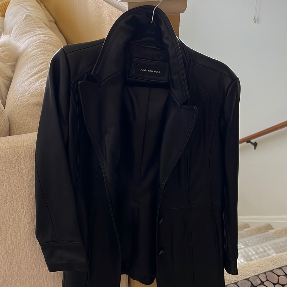 Large black Jones of New York jacket.
